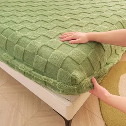 Thick Jacquare Fitted Sheet with Elastic Band Winter Velvet Bed Cover Plaid Style Bedsheets Warm Mattress Protector Solid Color