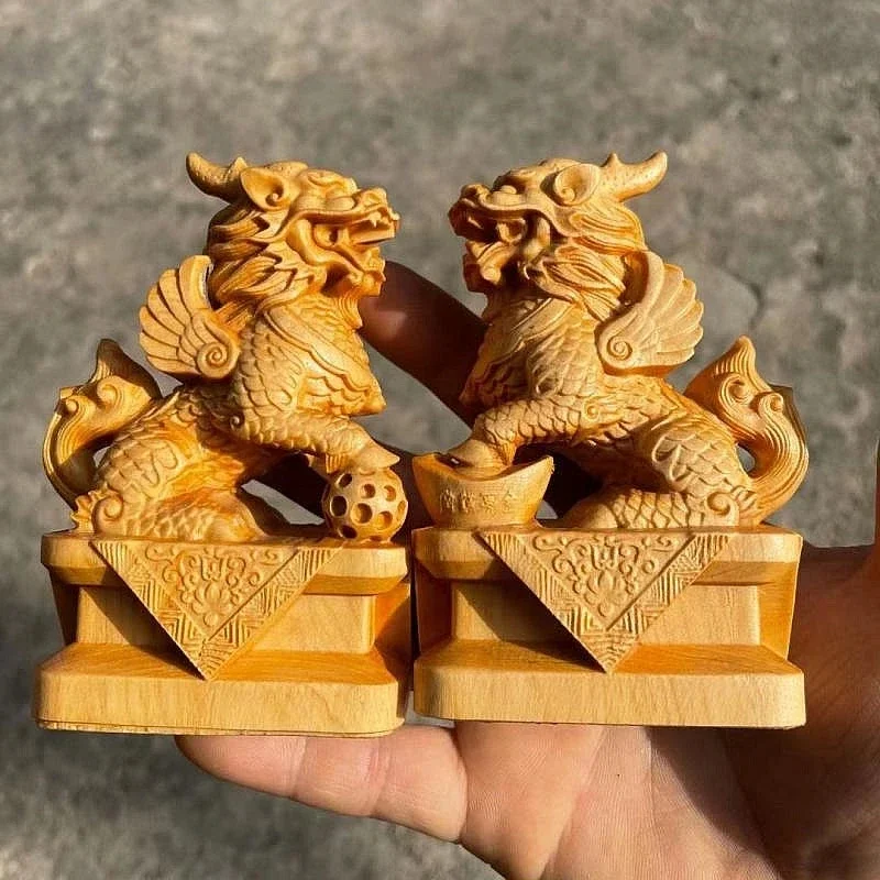 9*6.7*4cm Auspicious Chinese Kirin Characters Handmade Carving Mythic Fengshui Collect Wealth Wood Office Putting Crafts