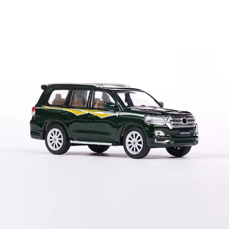 Diecast 1:64 Scale Land Cruiser LC200 2016 Alloy Car Model Finished Product Simulation Toy Collection Gift Static Model Display