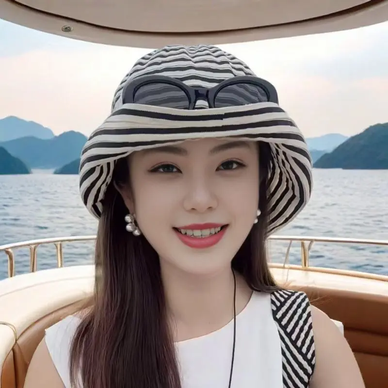 

Women's Foldable Roll-Up Sun Visor Hat, Portable Elegant Striped Empty Top Cap for Large & Small Heads