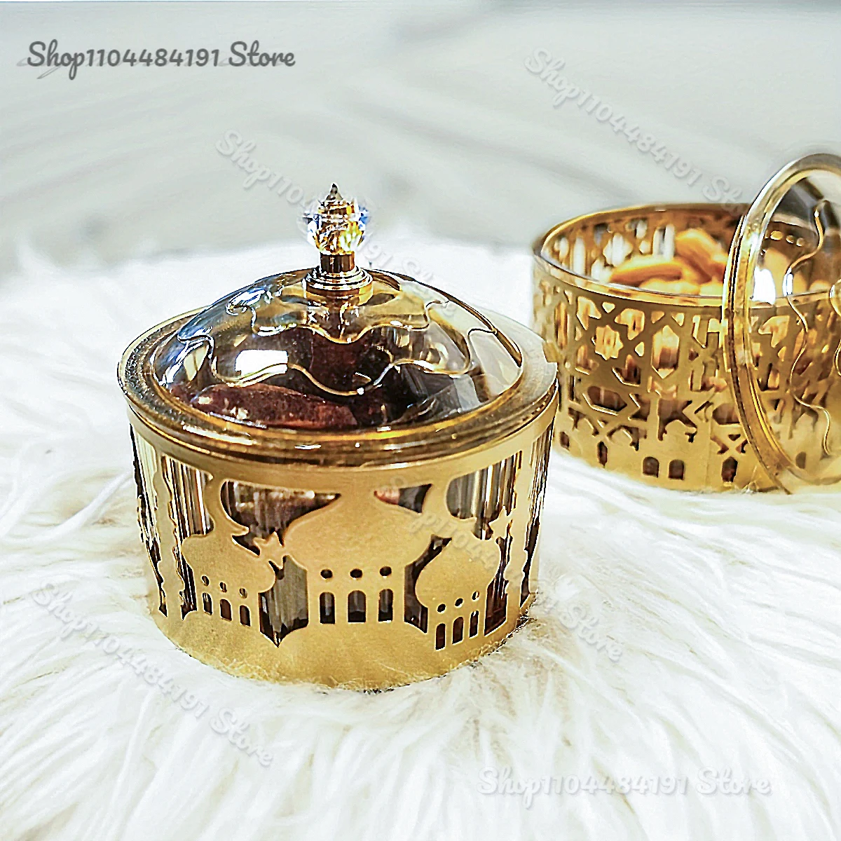

New Metal Decoration Jar Golden Tray Ramadan Light Luxury Snack Storage Box Cake Plate Home Retro Living Room Coffee Table Iftar