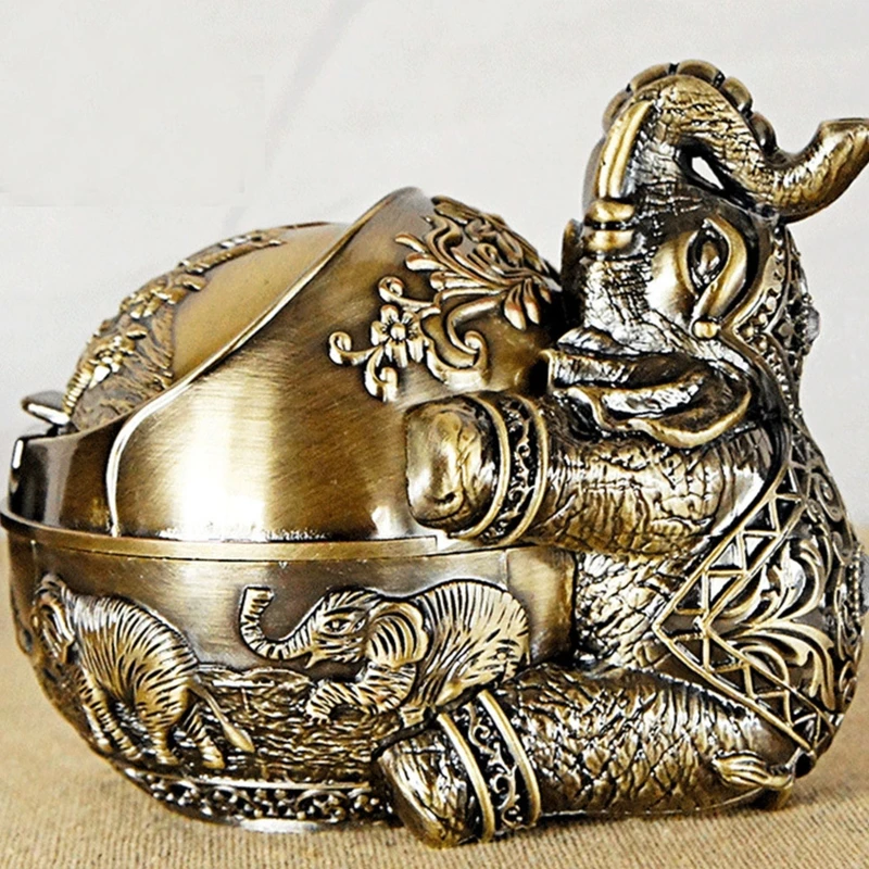 367A Vintage Elephant Decorative Windproof Ashtray with Lid Metal Portable Decorative Tray Cigarette Holder Decor