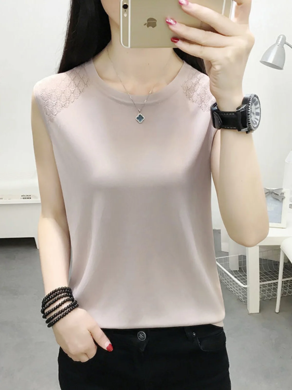 Chaleco Svel de punto de seda de hielo para mujer, camiseta holgada, Top coreano Sle, Base Faionable irt, novedad de verano y primavera