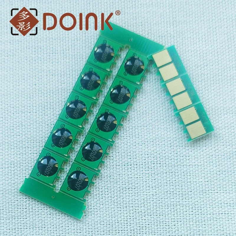20pcs Chip CF300A CF301A CF302A CF303A For HP Color LaserJet Enterprise M880 M880Z+/880Z/880Z+NFC Toner Cartridge Chip 827A
