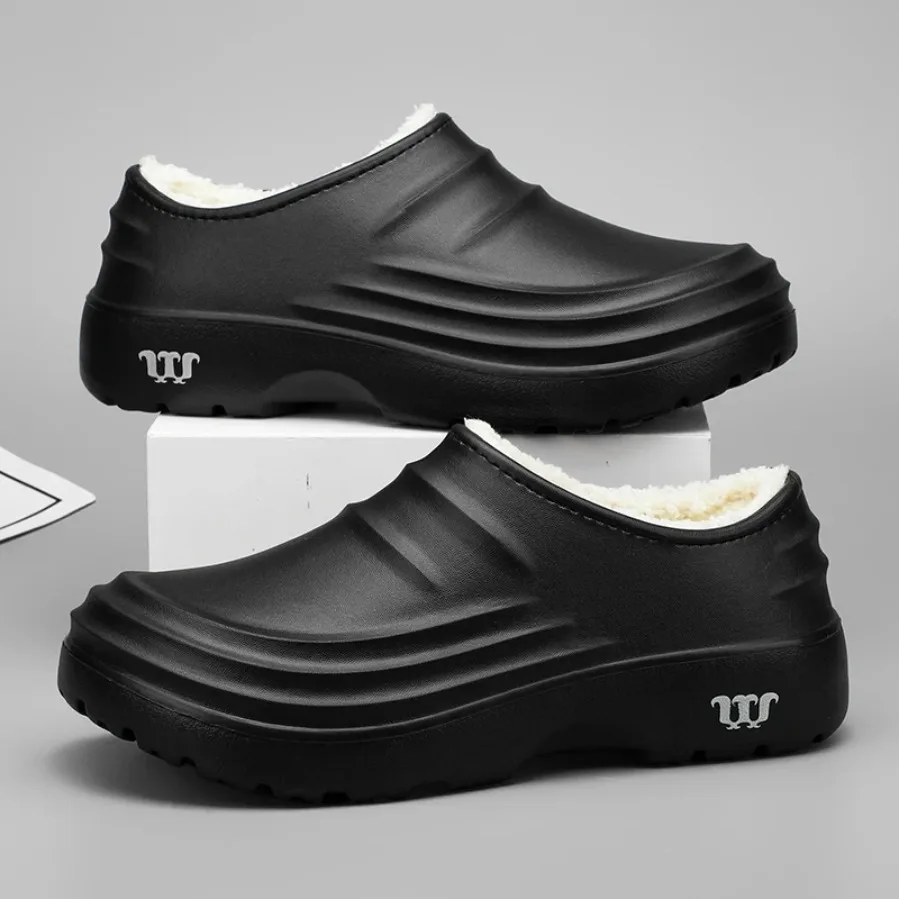 New Fashion Plush Cotton Slippers Men Winter Warm Home Cotton Shoes Couple Waterproof Garden Shoes Soft Slip on Cotton Shoes