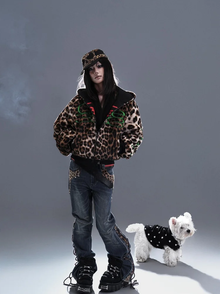 

PCCVISION AN0N Blue Waed Bell Bot Jeans with Rivet Strap Bamboo Pattern Hair Spot Pattern Men's Casual Jeans