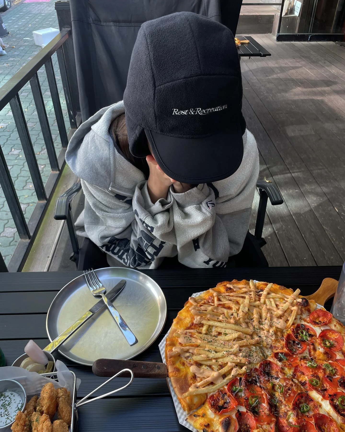 Gorro protector de oídos de doble cara RR24 Otoño Invierno Nuevo gorro de lana con bordado de logotipo de letras Suda ele...