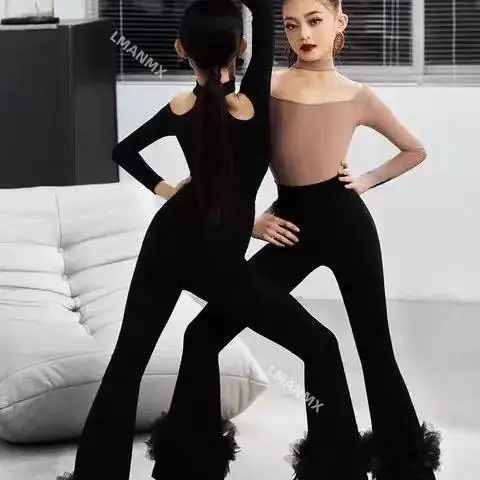 Lateinische Tänzerin, neues Übungsset für Kinder, Erwachsene, edles und weißes professionelles Tänzer-Performance-Kostüm