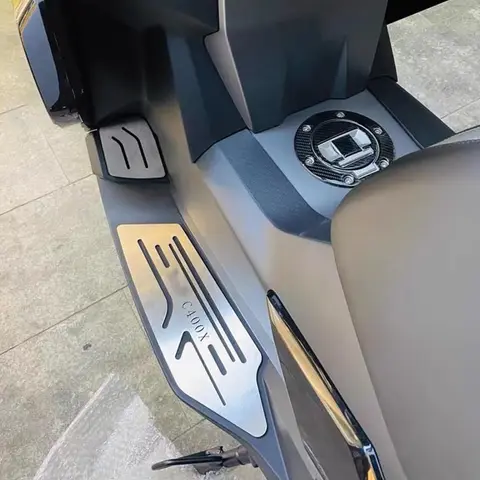 2022 मोटरसाइकिल एक्सेसरीज़ फुटबोर्ड स्टेप्स फुटरेस्ट पेडल फुट पेग्स प्लेट BMW C400X C 400 X C400 XC 400X 2019 2020 2021 के लिए 10 best sales बीएमडब्ल्यू सी 400 एक्स - №8