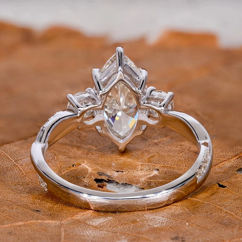 Huitan Damenring mit einfachem, vielseitigem Design für Hochzeit, charmantes Damen-Party-Accessoire mit glänzendem CZ, eleganter Verlobungsschmuck – Detail 5