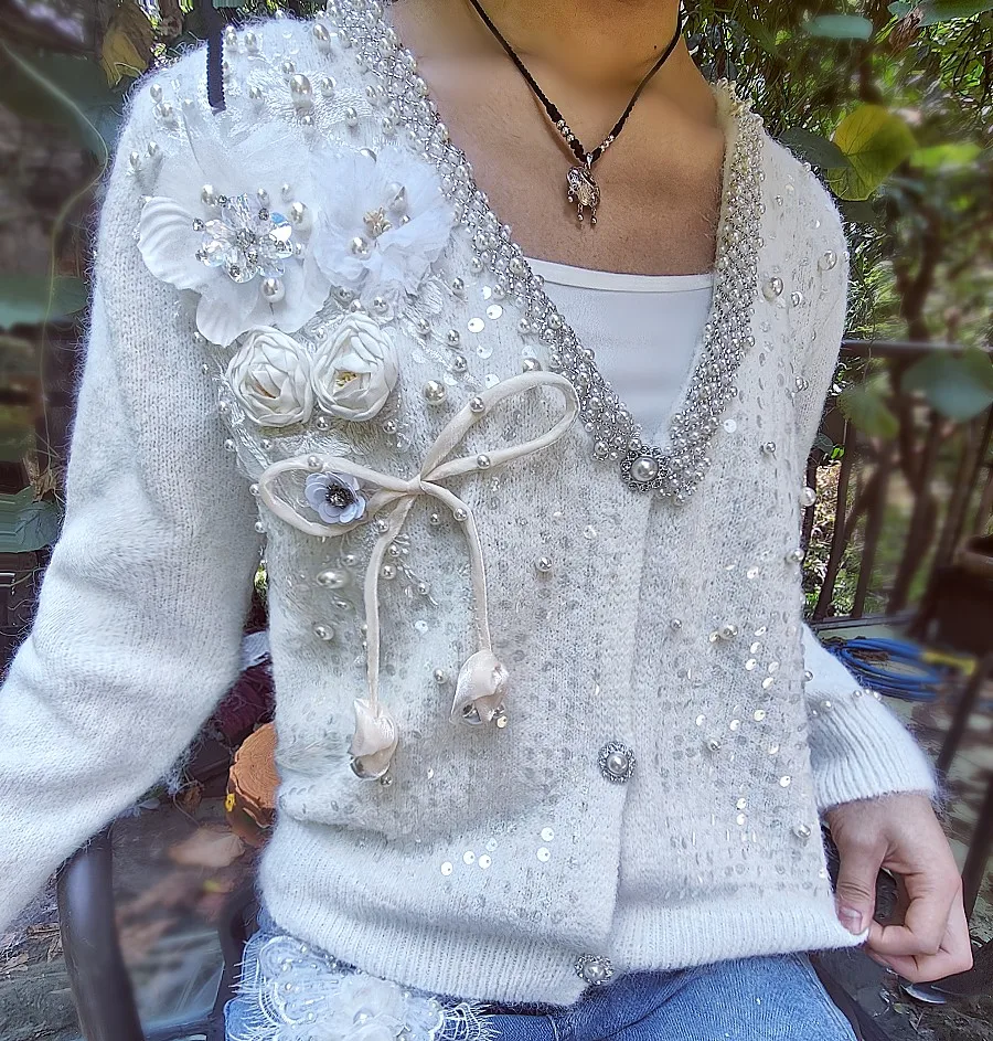 Luxury 3D Bell Orchid Flower Pearls Beaded Knitted Cardigan 3D Floral Embroidery Sequin Sweater Coat Knitwear Jacket V-Neck Tops