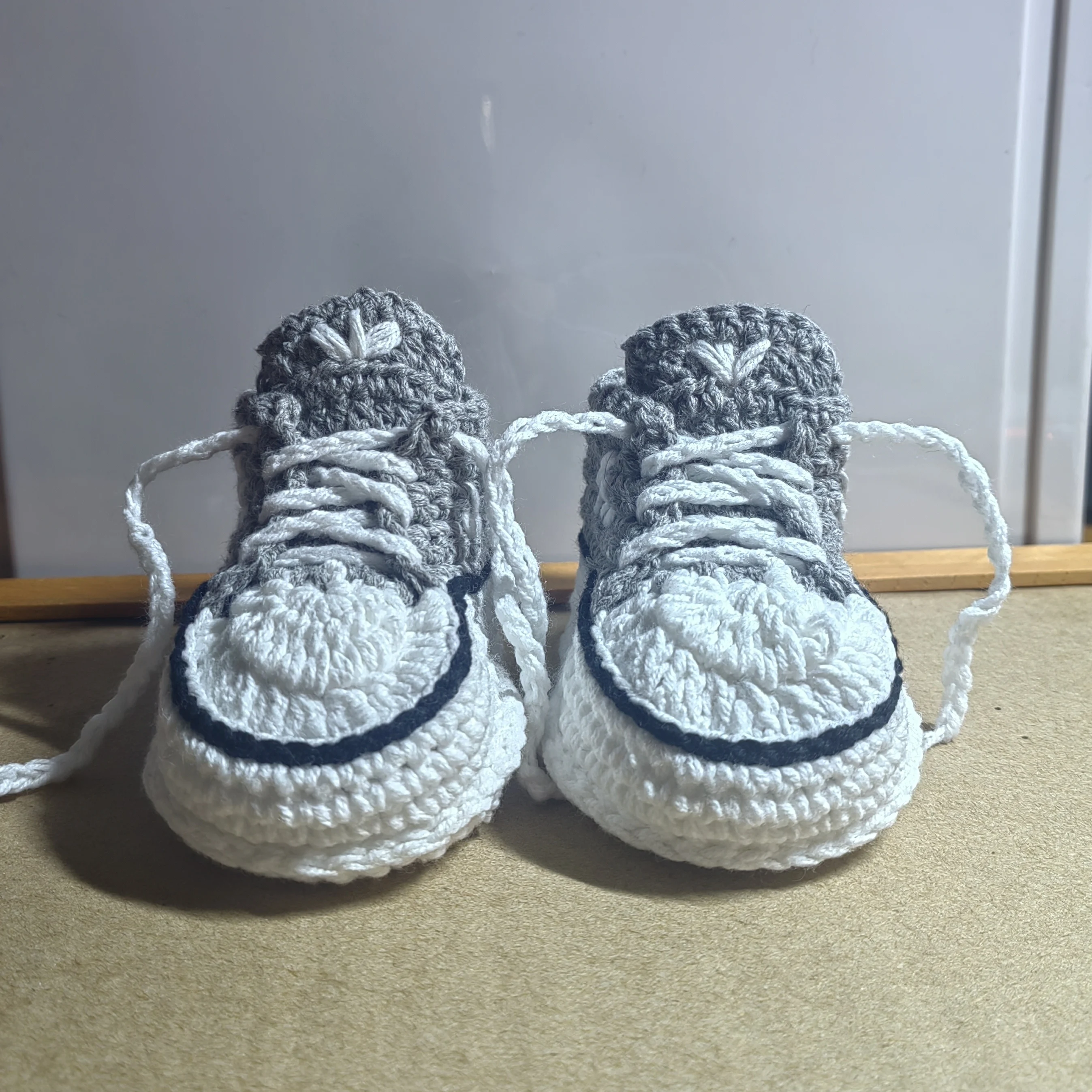 Crochet baby shoes Handmade crochet wool baby booties sneakers slippers