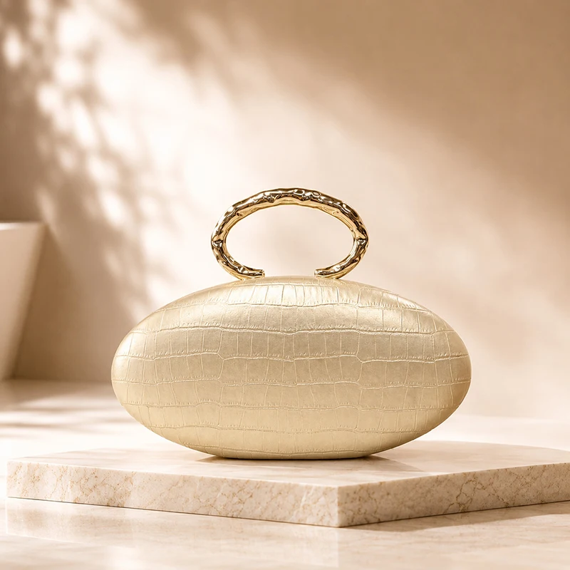  Eiförmige Handtasche mit Krokodil-Textur und Acryl-Griff, ovale Abendtasche mit Kettenriemen für Damen, luxuriöse Clutch für Hochzeiten und Partys. – Detail 28