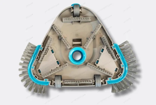 

Pool vacuum head Nylon bristle rotary hose connection Capacity for internal pool cleaning