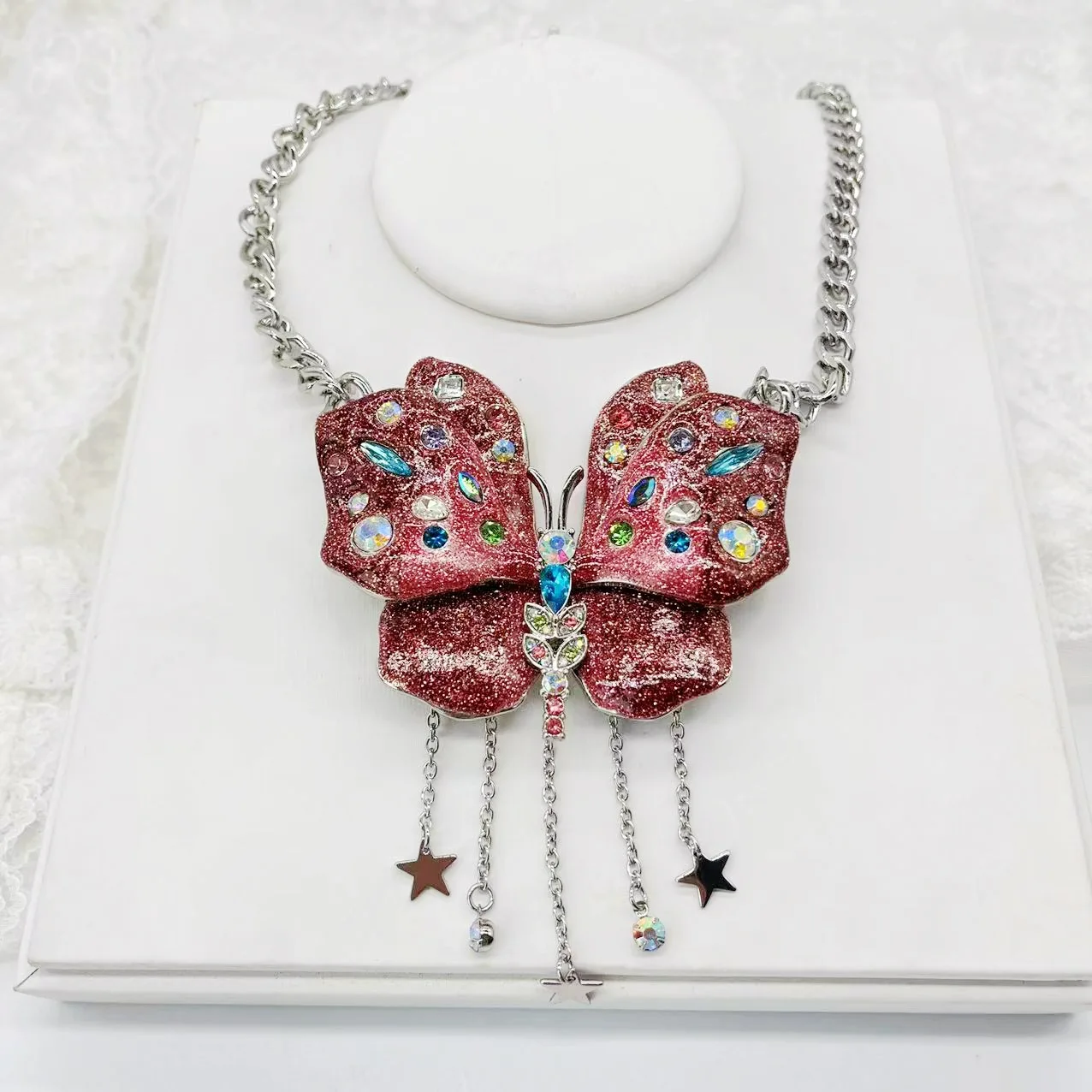 Second-hand Jewelry, Exaggerated Butterfly Necklace Inlaid with Gemstone Tassels, Cute and Sweet BJ Pendant Necklace