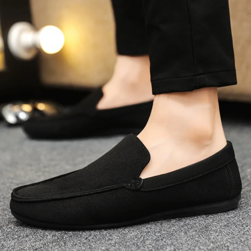 جديد جلد حذاء رجالي كاجوال الذكور كسول الأحذية الفاخرة العلامة التجارية الأخفاف تنفس أحذية بدون كعب أنيقة الراحة الانزلاق على أحذية قيادة