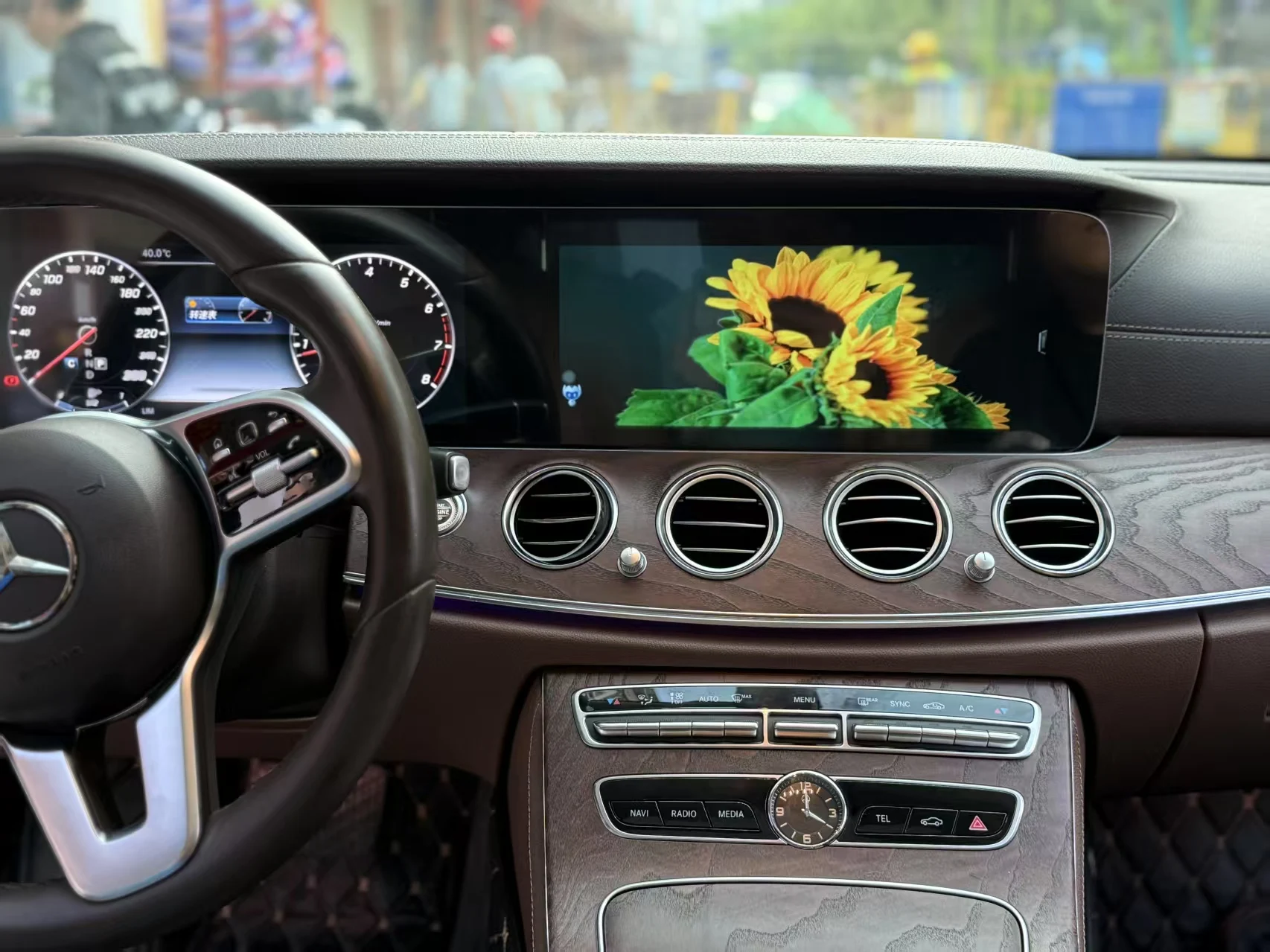 

25" Android Auto For Mercedes Benz G Class 2018-2025 Dual Screen Digital Cluster Dashboard and Car Radio Multimedia Carplay DSP