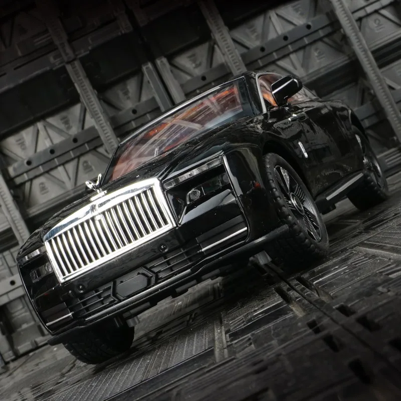 Péndulo modelo de coche de aleación brillante Rolls Royce 1:24, suspensión eléctrica, juguete para niños, puertas y tapa del motor, el maletero se puede abrir