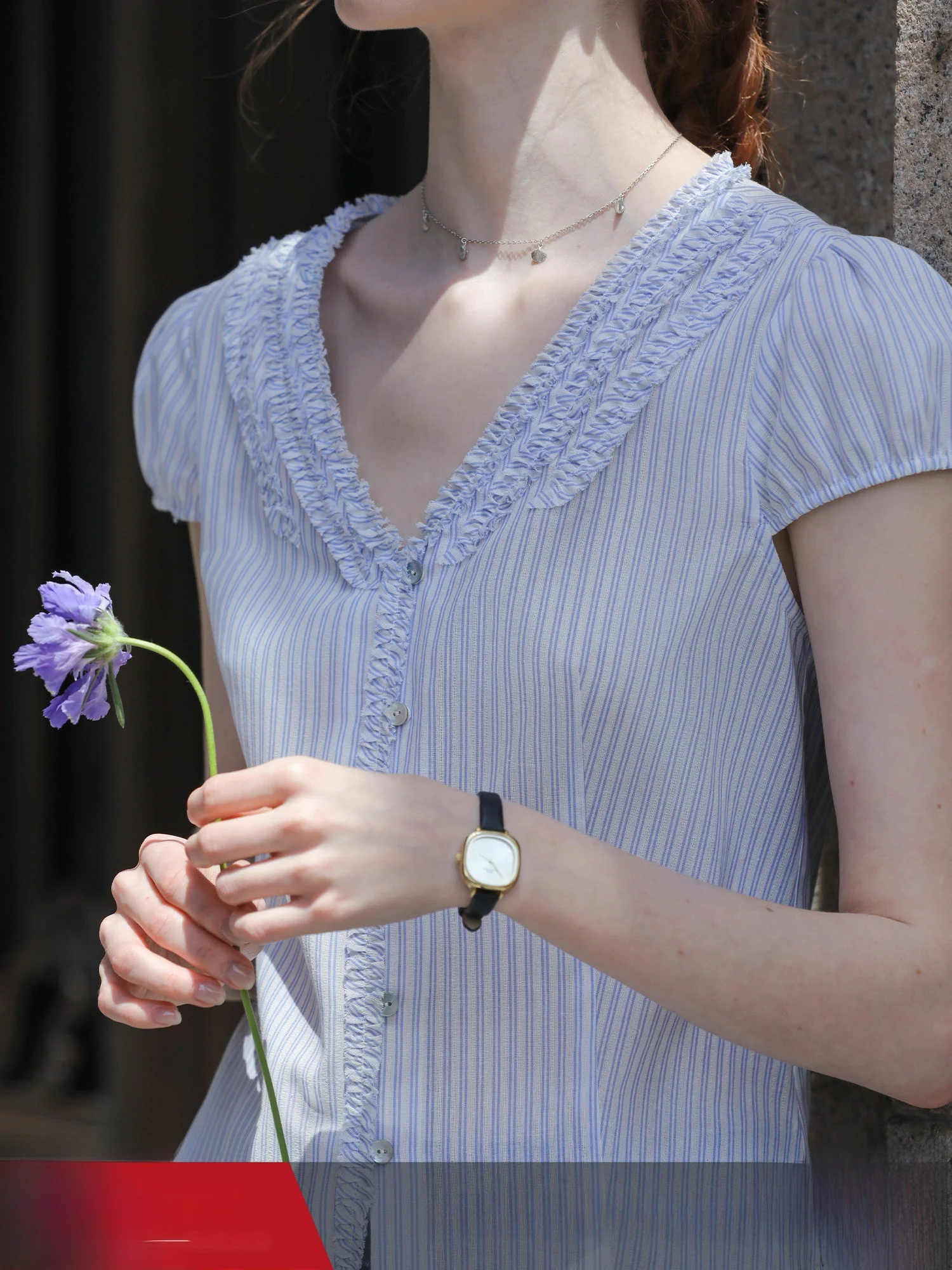 

MELLIIY Summer 2025 Women's Sweet Sle V-ne ort Sve Blue Striped irt Cotton Button up Slim Fit Commute Faion