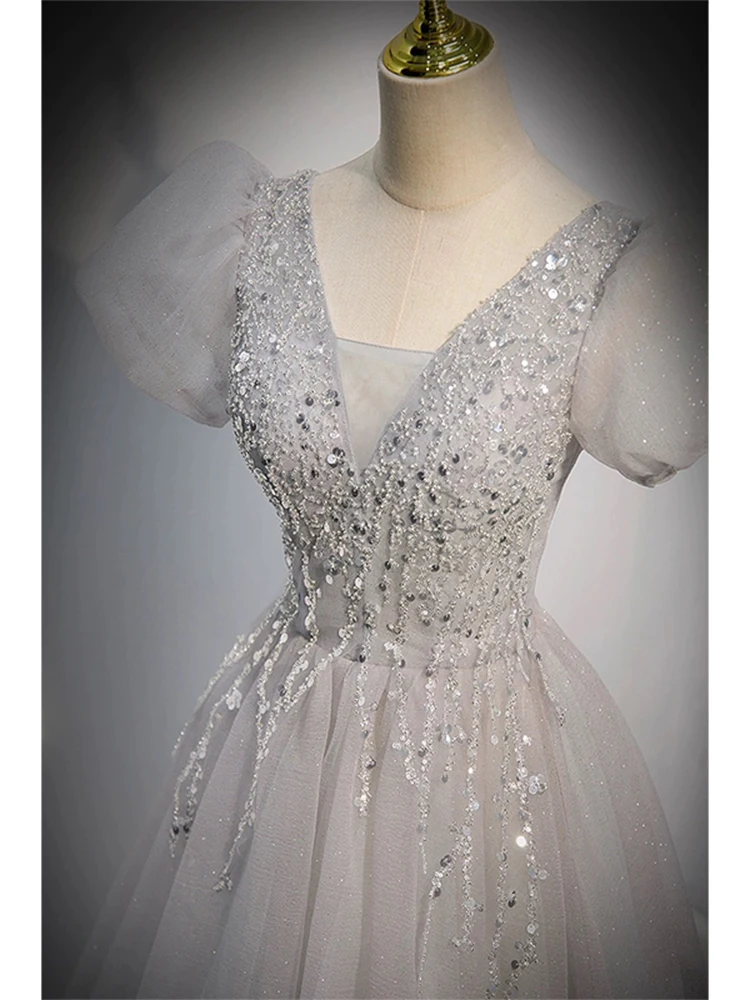 ชุดราตรีเอลี บับเบิ้ล สเว สำหรับพิธีกรงานวันเกิด งานฉลองครบรอบ งานแสดง ชุดคอสตูมหวาน สไตล์สลิม เอวกลาง กระโปรงยาว หรือ สเว