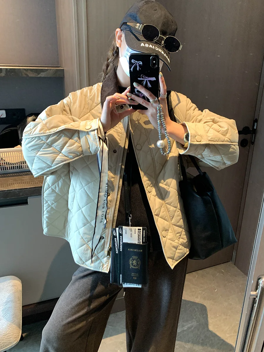 سترة نسائية كاجوال بلون سادة وطية صدر السترة من القطن الفضفاض بغرز شبكية ماسية