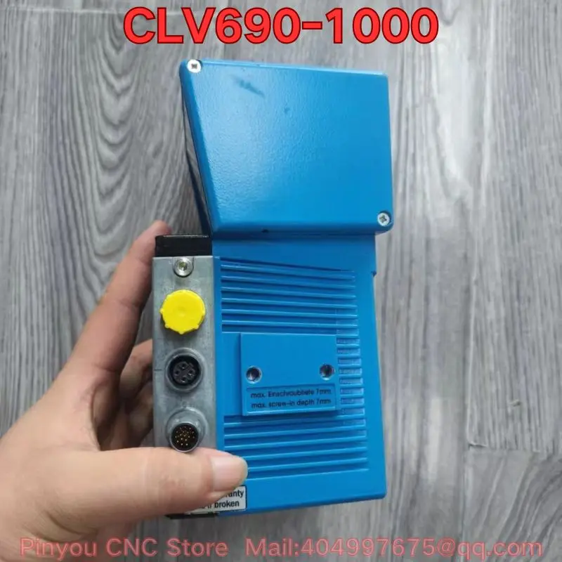 

Проверка функциональности б/у сканера штрих-кодов CLV690-1000 показывает нормальную работу. Последние цены на 2026 год.