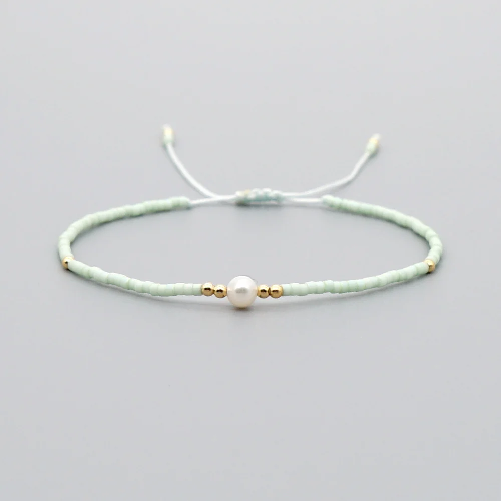 Miyuki-Perlenarmband für Frauen, eleganter, zierlicher Perlenschmuck, Boho-Sommer-Strand, stapelbare Armbänder, Geschenk für Sie – Detail 5