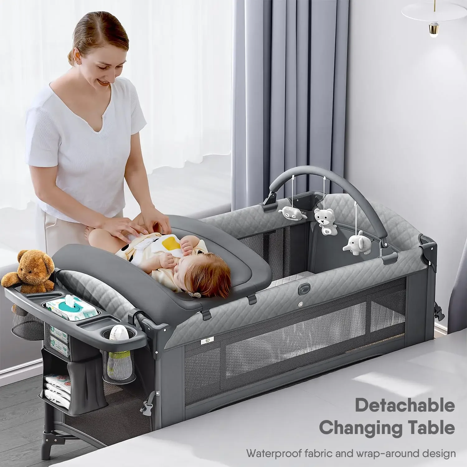 Couffin pour bébé 4 en 1, pack et jeu, dormeur Cpull de chevet, changeur de couches, livré avec matelas, moustiquaire, rangement astronomique