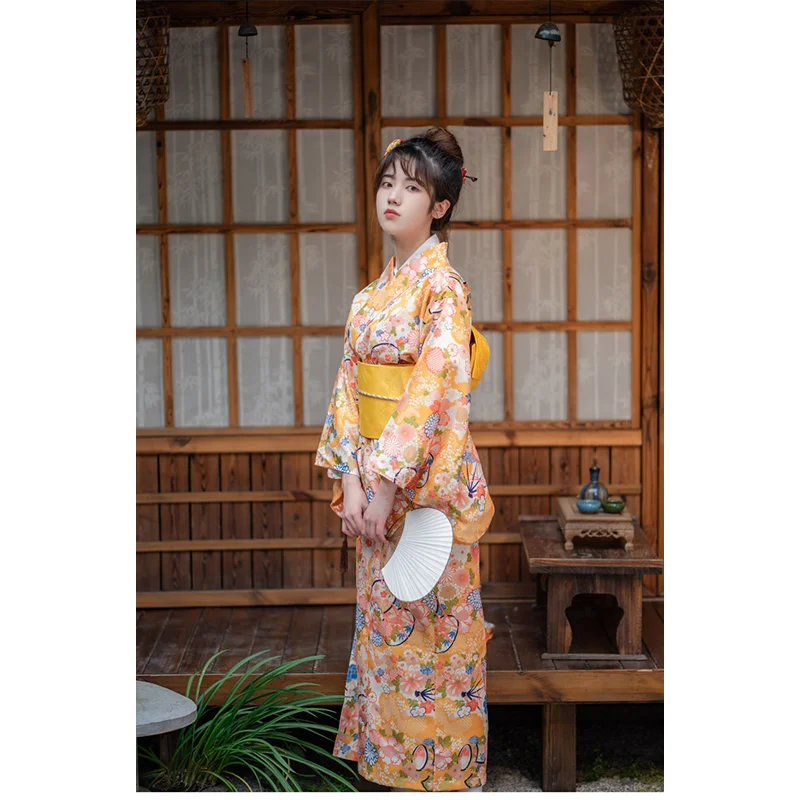 

Japanese Traditional Kimono Cardigan Women Dress Bath Robe Yukata Geisha Cosplay Clothing Asian Performance Photoshooting costum