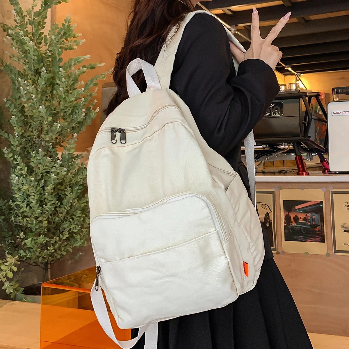 

Retro Canvas Schoolbag for Male High School Students, Japanese Style Trendyy Backpack, Simple Large-Capacity Junior High School Computer Backpack for Travel