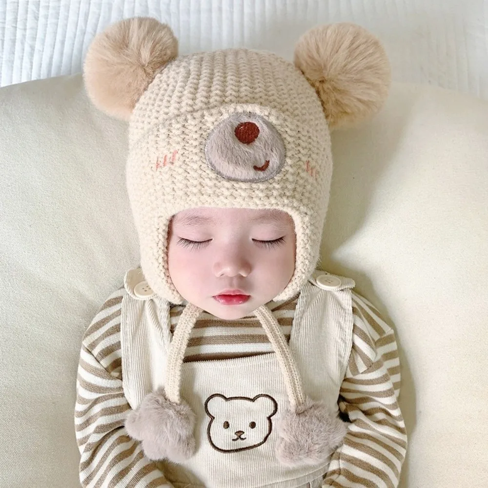 

Новая шапка-пуловер с милым медведем, теплая ветрозащитная шапка для защиты ушей, холодостойкая шапка-бини с помпоном, осень и зима