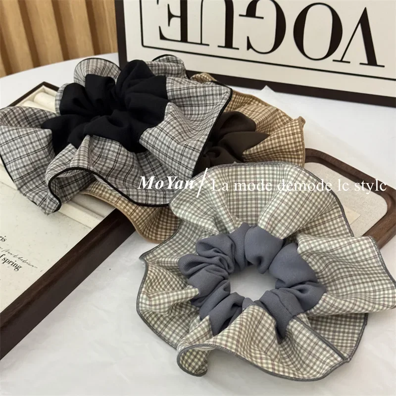 

Корейская версия, ретро-дизайн, клетчатый край гриба, толстая кишка, повязка для волос, плиссированная кружевная ткань, веревка для волос, новая веревка для головы, цветок