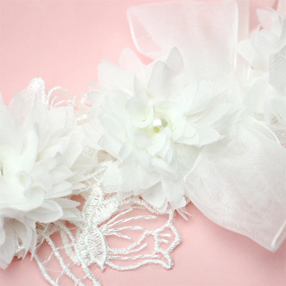 Witte kant chiffon bloem hoofdband baby meisjes bloem tulband prinses mesh bloemen parel pasgeboren haar bloem Photoprop hoofddeksels