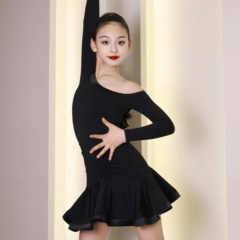 الخريف والشتاء ملابس الرقص اللاتينية الجديدة الفتيات الممارسة المهنية ملابس الأطفال البدلة اليومية