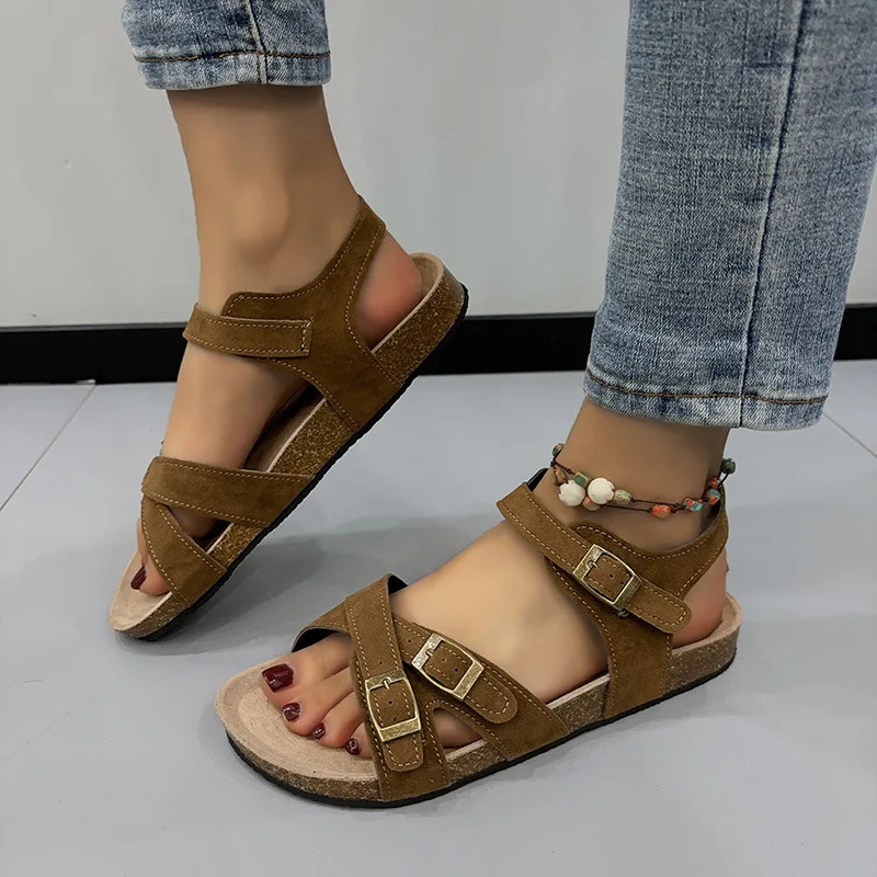 Female Sandal Low-Heeled Shoes With Strap Buckle 2024 Summer Large Size Girls Low-heeled Cork Flat Clogs Beige Fashion New Comfo