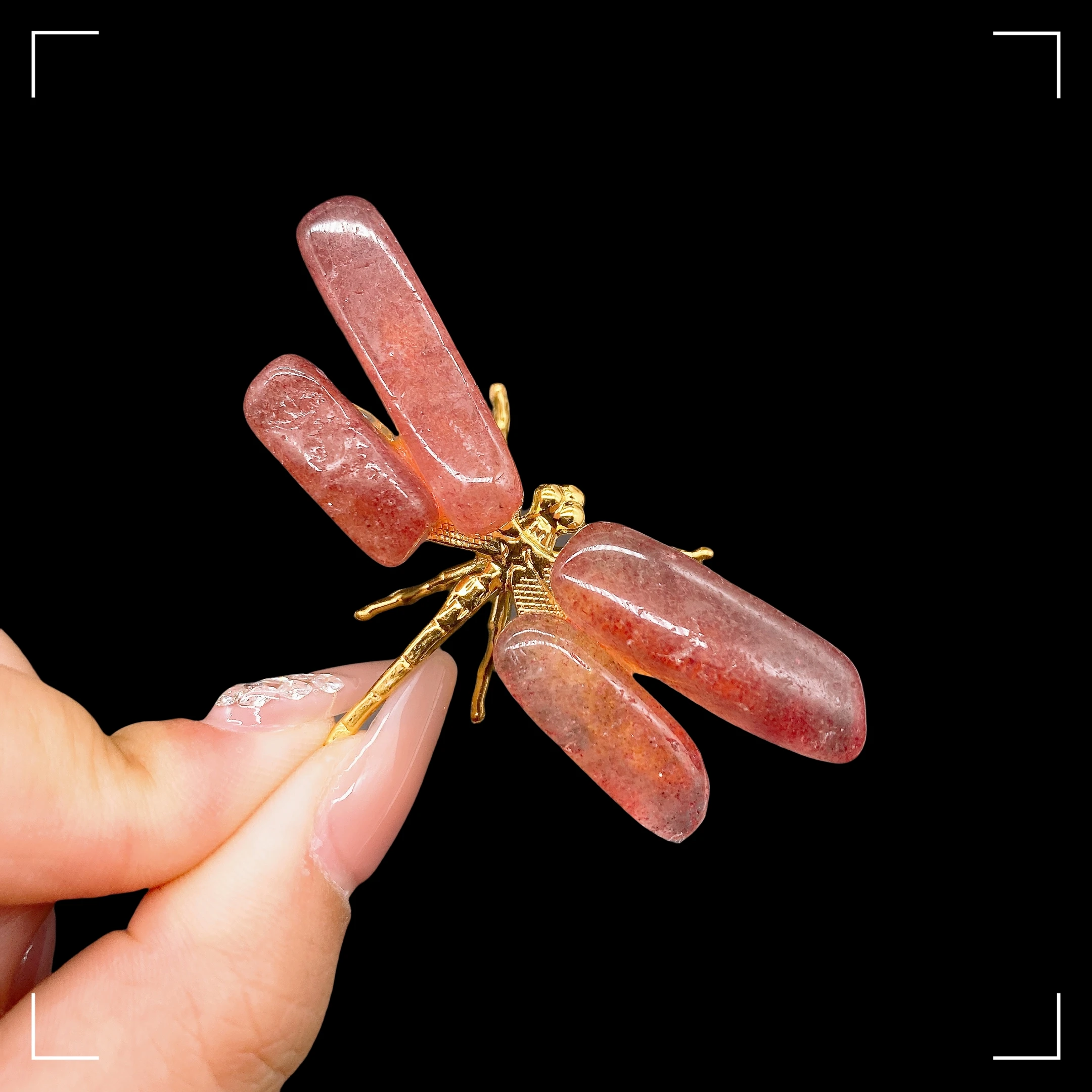 

1PC Natural Pink Strawberry Quartz Dragonfly Spar Figurine Craft Handmade DIY Garden Home Decoration Office Decor Children Gift
