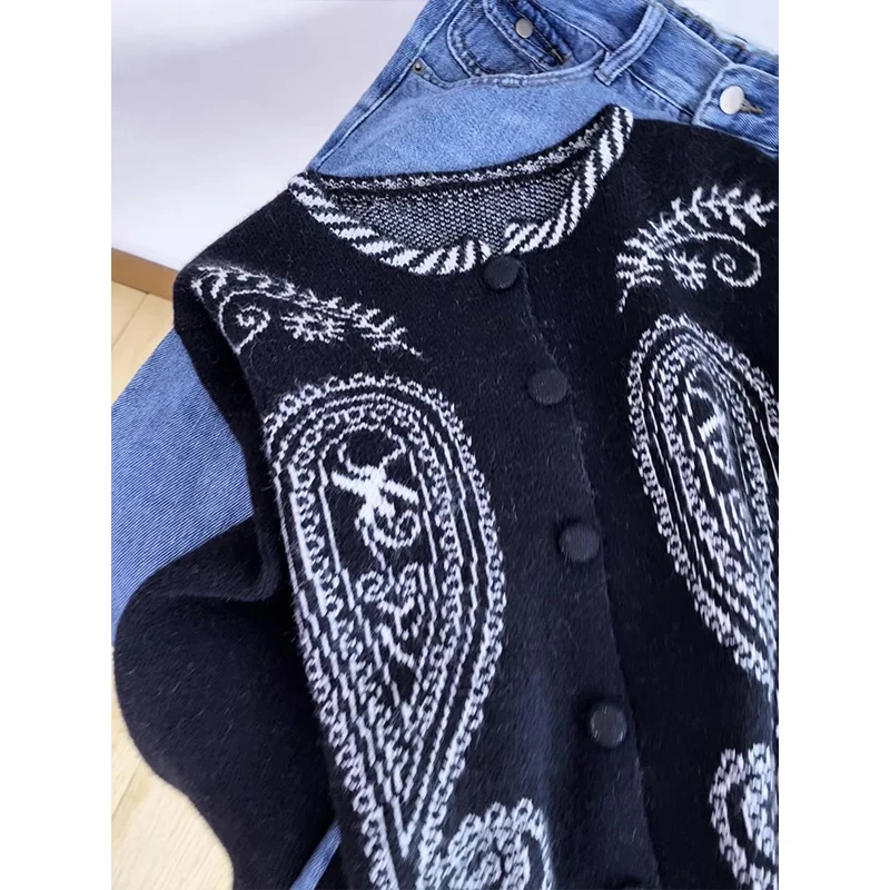 เสื้อสเวตเตอร์ถักไหมพรมทรงหลวม ดีไซน์ปักลายหนา ทรงกลม แขนยาว สำหรับผู้หญิง สไตล์ลำลอง แฟชั่นฤดูใบไม้ร่วง ฤดูหนาว ติดกระดุมเม็ดเดียว