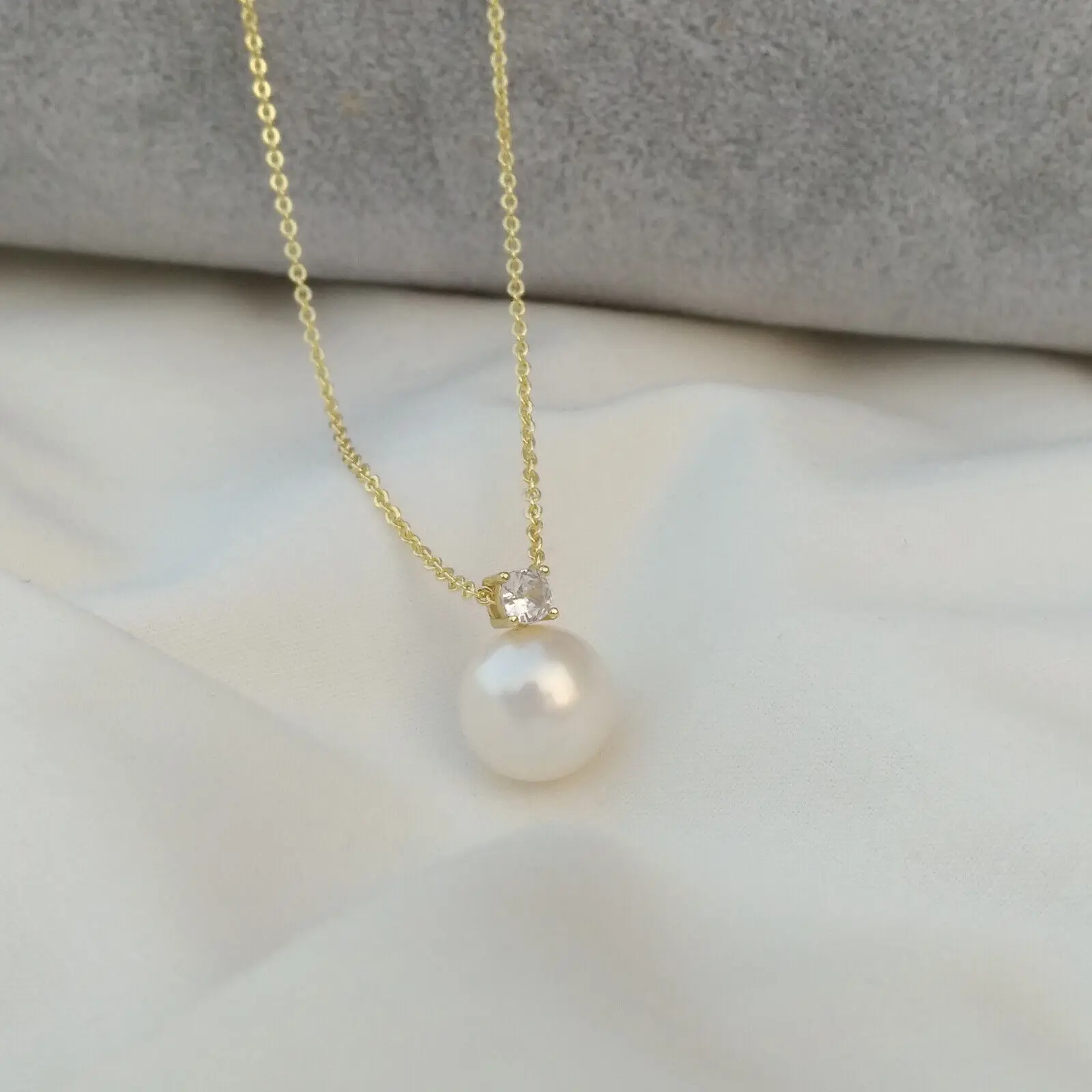 Elegant 9-10mm South Sea Round White Pearl Pendant 45cm Gift 18in Chain Free Shipping