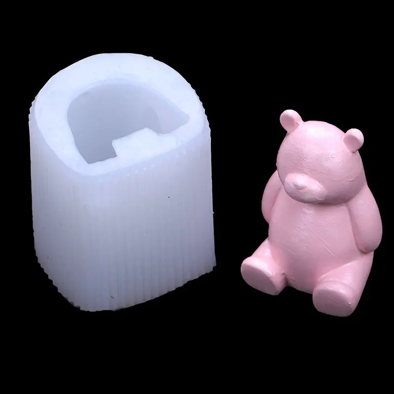 3D three-dimensional mousse sitting bear DIY aromatherapy plaster candle mold Epoxy decorative silicone mold 17-260