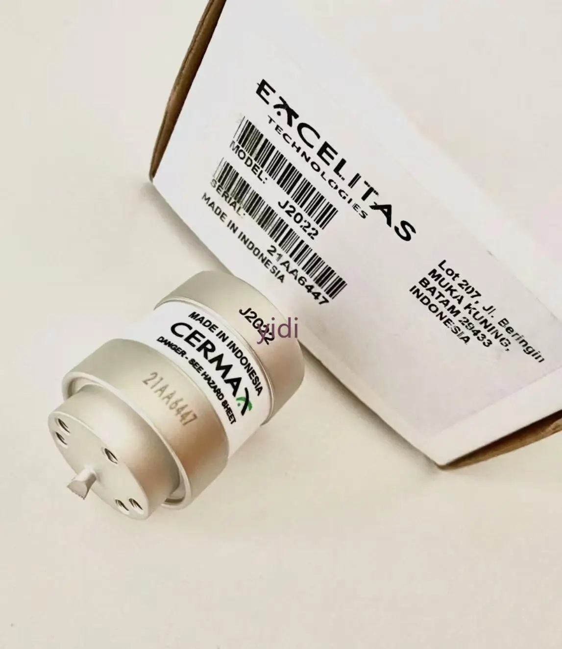 J2022 Lamp Equal MA…