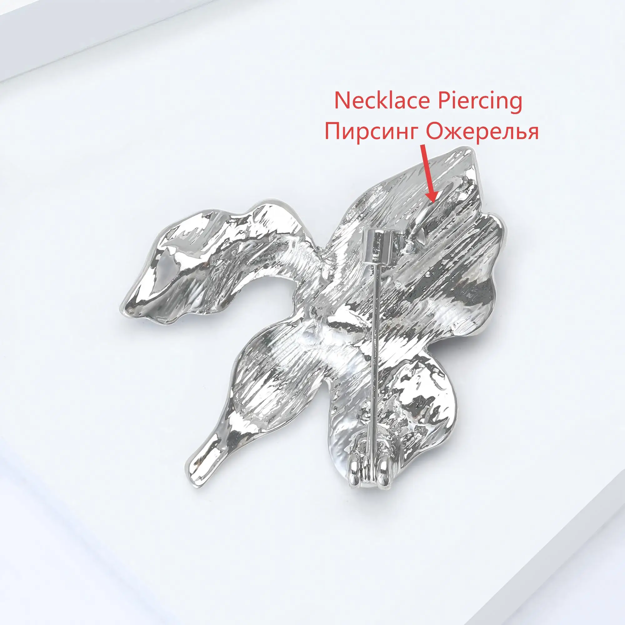 Beaut & Berry Klassieke Emaille Phalaenopsis Orchidee Broches voor Vrouwen Plant Bloem Pins Casual Party Vrienden Accessoires Nieuwe Geschenken