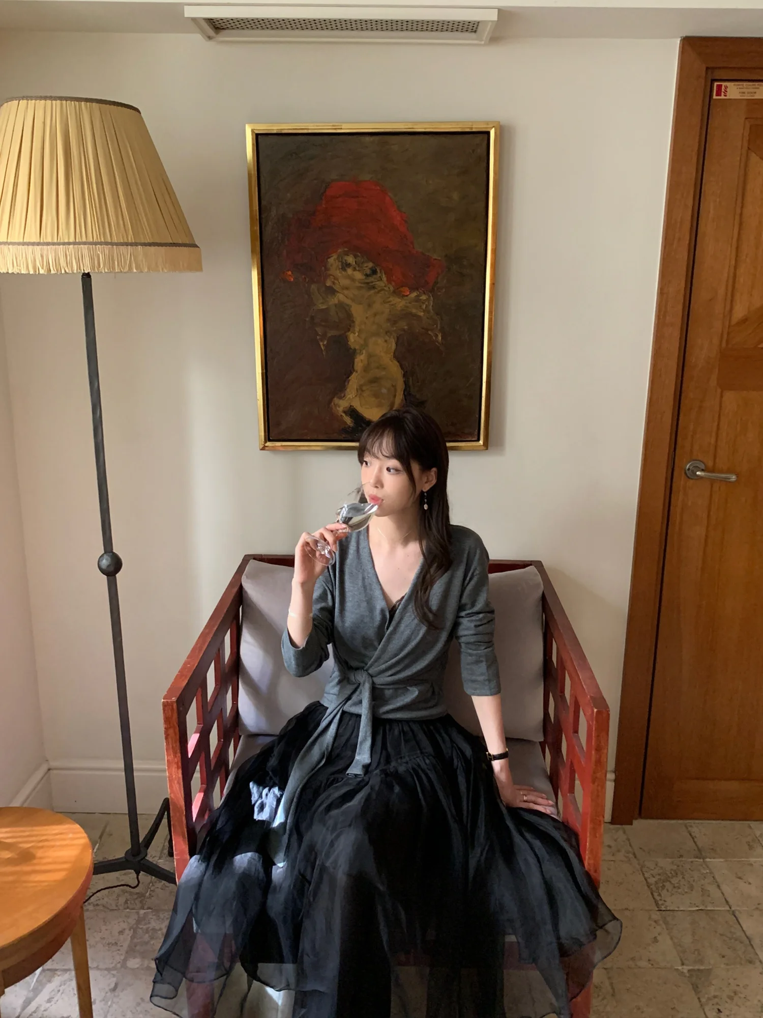 

Шерстяной вязаный свитер Ele с V-образным вырезом, длинными рукавами, поясом на талии, повседневный стиль, женская мода, коллекция весна-осень