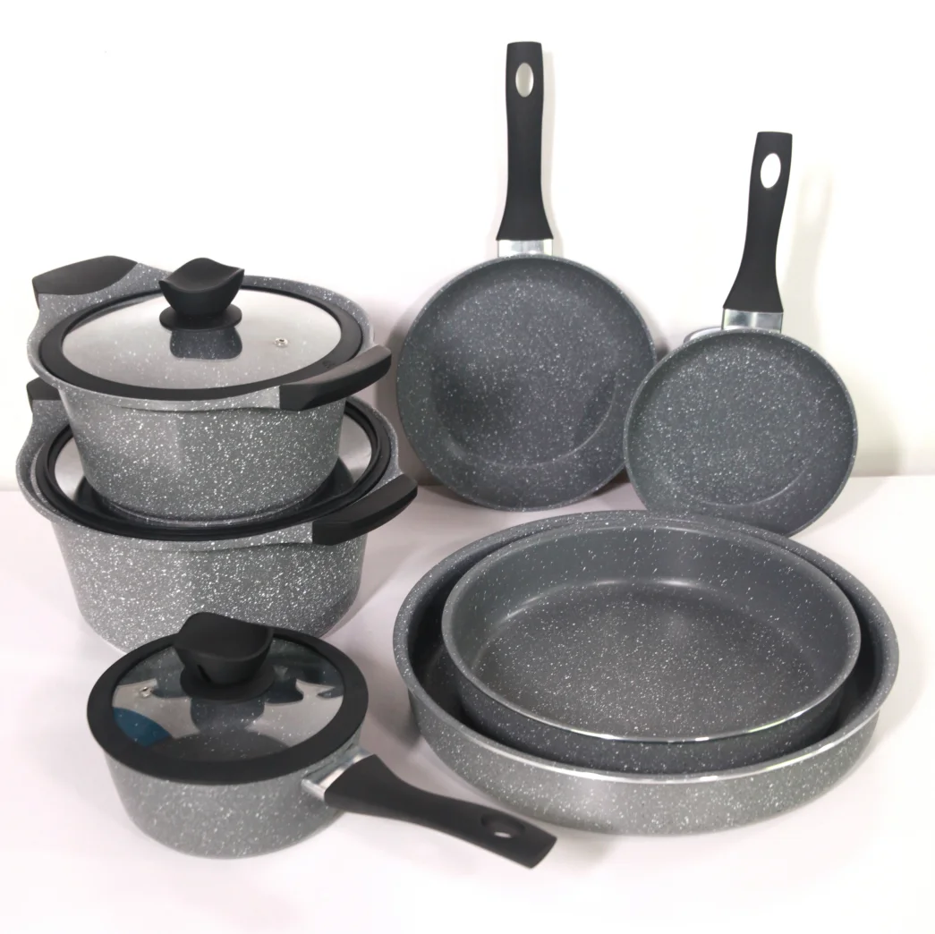 Kitchen Utensils Stretch Aluminum Frying Pan Non Stick Coating Red Casserole Cooker Set Cookware Sets