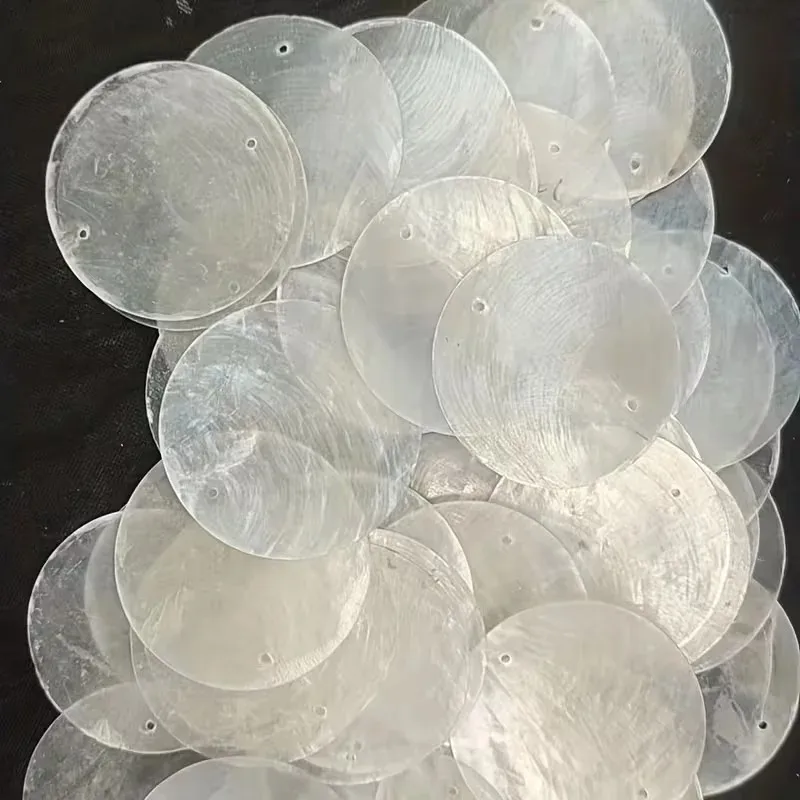 Top Quality Round Capiz Shells with Holes Round 4cm Natural Shell White Shells for Wind Chimes Jewelry Making Home Decor