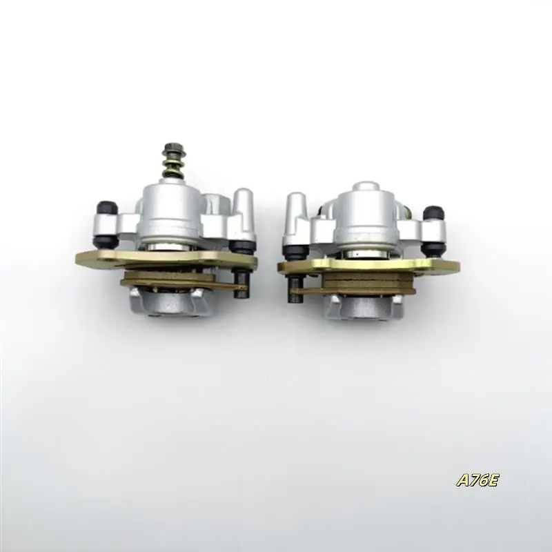 

705600576 Передний левый/правый тормозной суппорт для Can-Am Outlander 330 400 500 650 850 650EFI Max 800R 705600575 с колодками