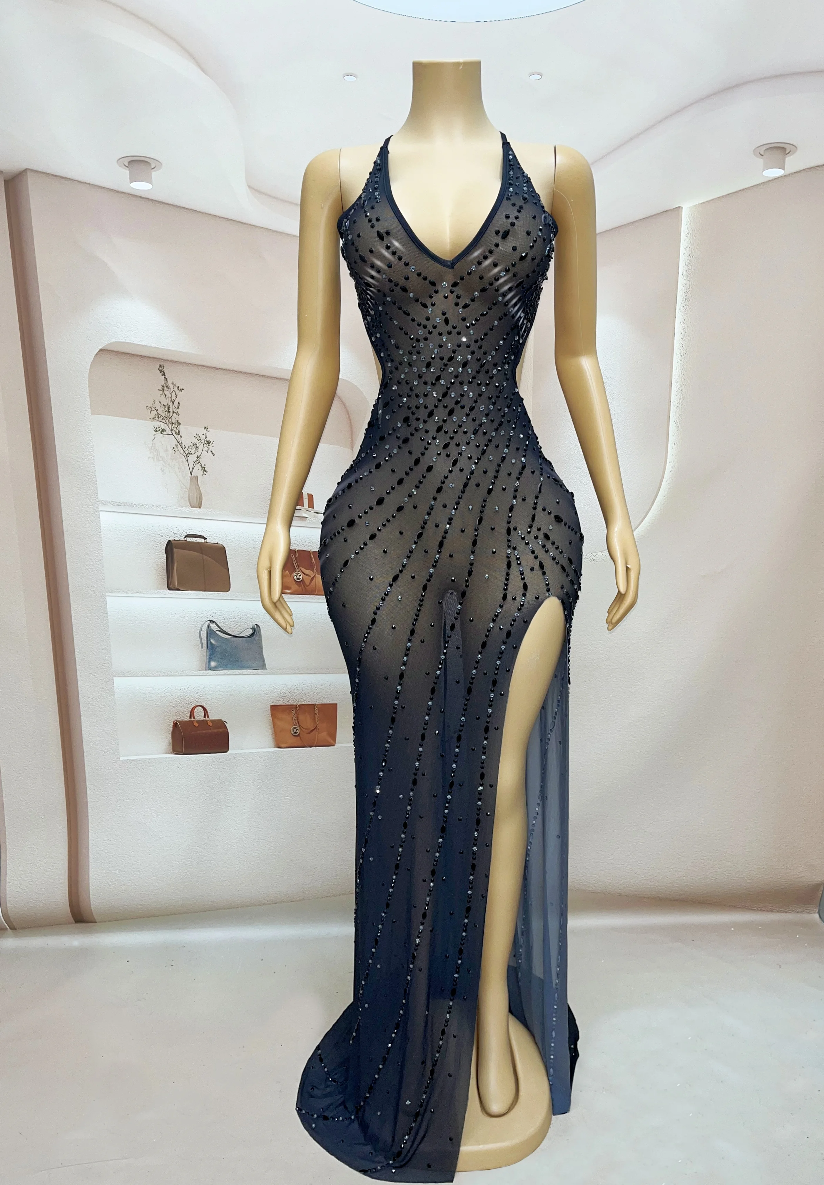 

Black Mesh Rheinstone Sexy V-Neck Open Back Suspenders Drag Skirt Ladies Cocktail Party Evening Dress Stage Costumes Babagan