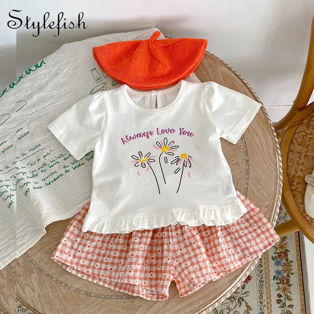 Summer product ins baby versatile short sleeved fresh printed T-shirt top+small daisy plaid wide leg shorts piece set for girls