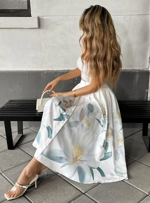 

2025 New Leisure Vacation Sweet and Fresh Wind Button Decoration Flower Printed Half Skirt Summer
