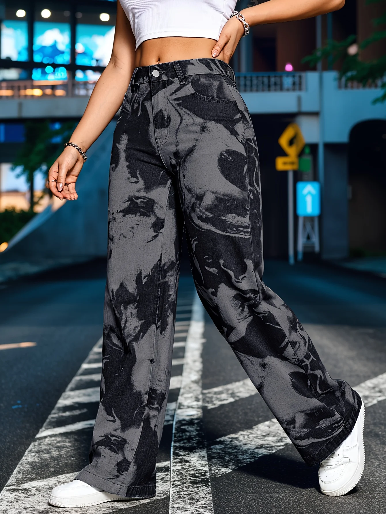 

2025 New Autumn European and American Style Tie-Dye Wide-Leg Jeans Women's Mid-Rise Street Fashion Cool Ink Jeans