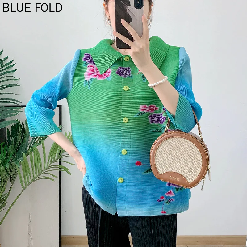 

MIYAKE Pleated Ladies Single-breasted Cardigan Gradient Color Loose Printed Short Shirt Summer New PLEATS Shirts Blouses